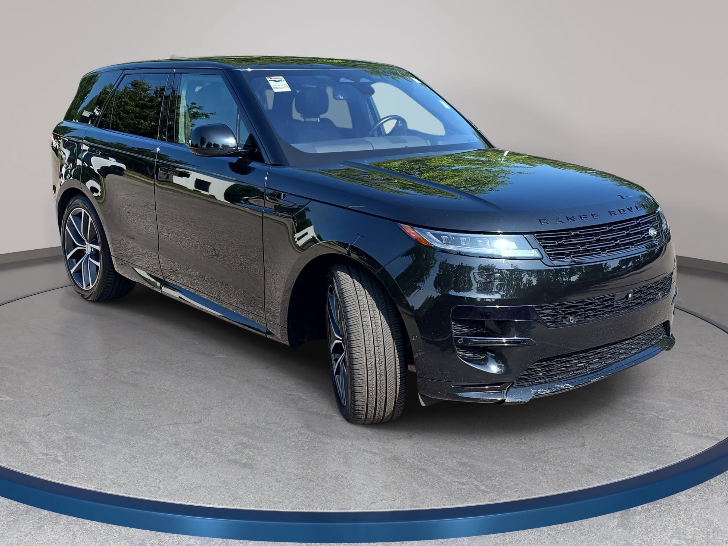 Certified 2023 Land Rover Range Rover Sport First Edition AWD/4WD image 3