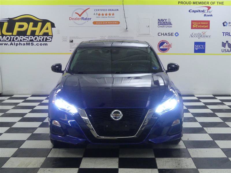 Used 2020 Nissan Altima 2.5 SR w/ Premium Package AWD/4WD image 2