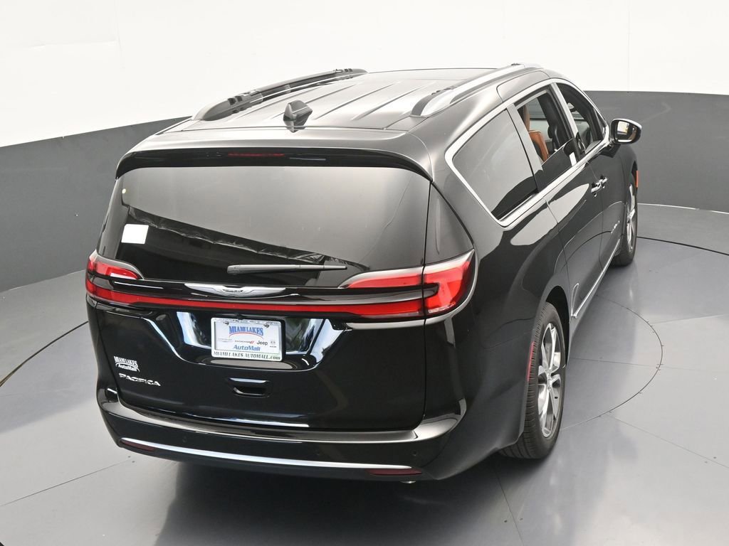 New 2026 Chrysler Pacifica Pinnacle image 57