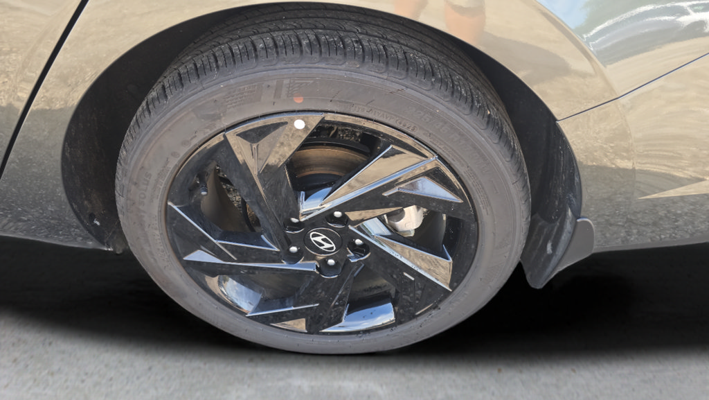 Certified 2026 Hyundai Elantra Sport FWD image 29