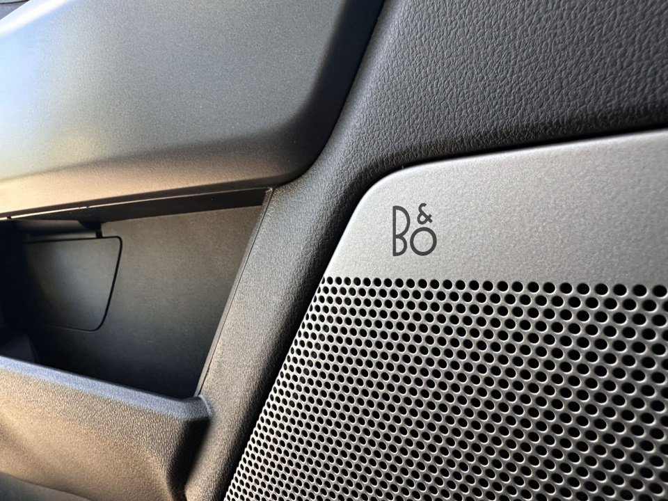 New 2025 Ford F350 Lariat w/ Lariat Ultimate Package image 39