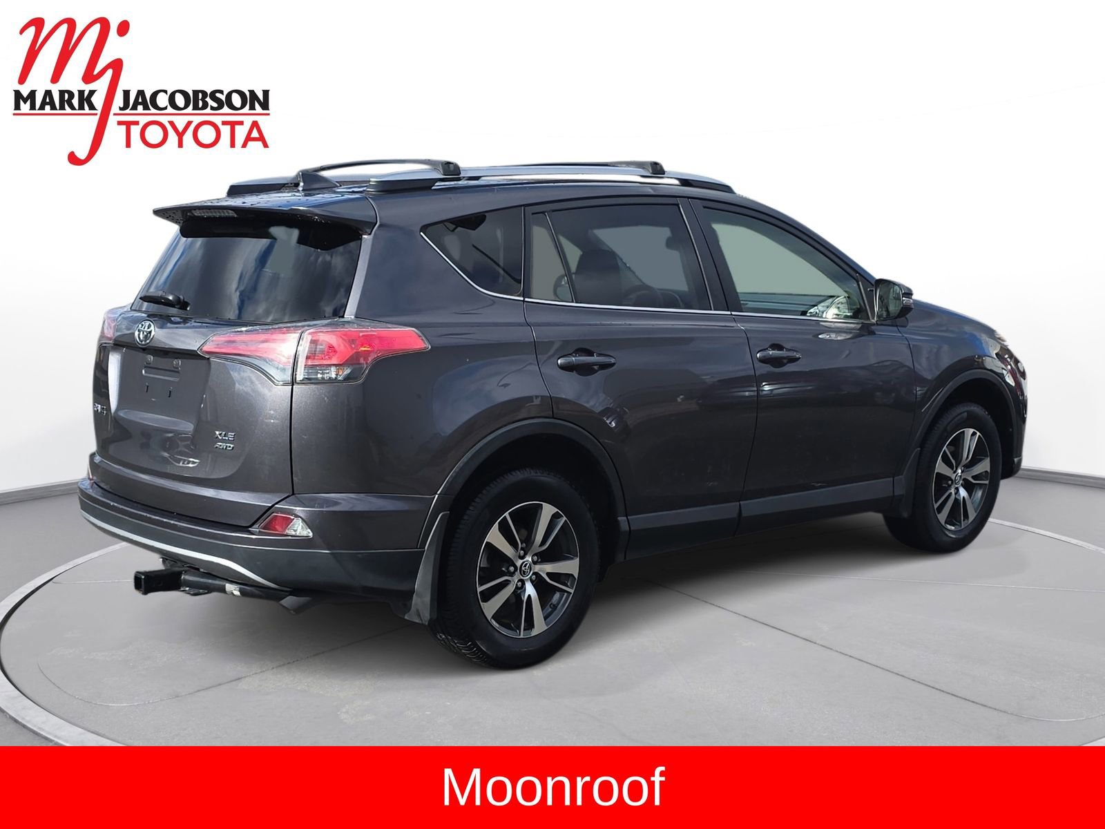 Used 2017 Toyota RAV4 XLE w/ Plus Special Value Package image 8