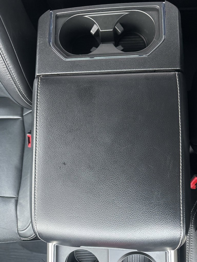 Used 2018 Ford F350 Lariat w/ Chrome Package image 30