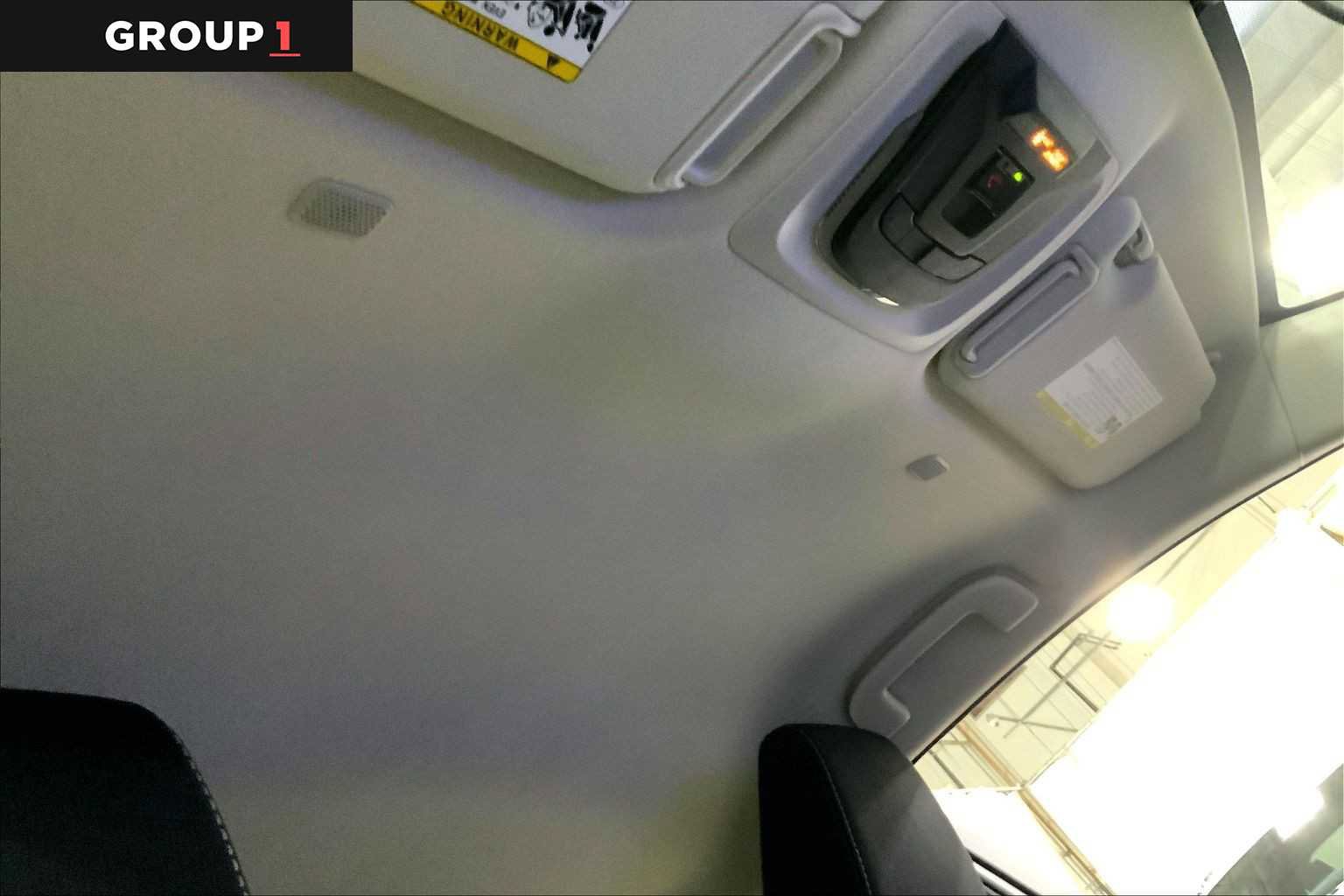 Used 2023 Toyota Corolla LE w/ Carpet Mat Package (TMS) FWD image 14