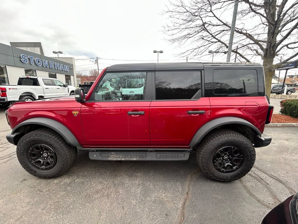 Used 2025 Ford Bronco Badlands AWD/4WD image 4