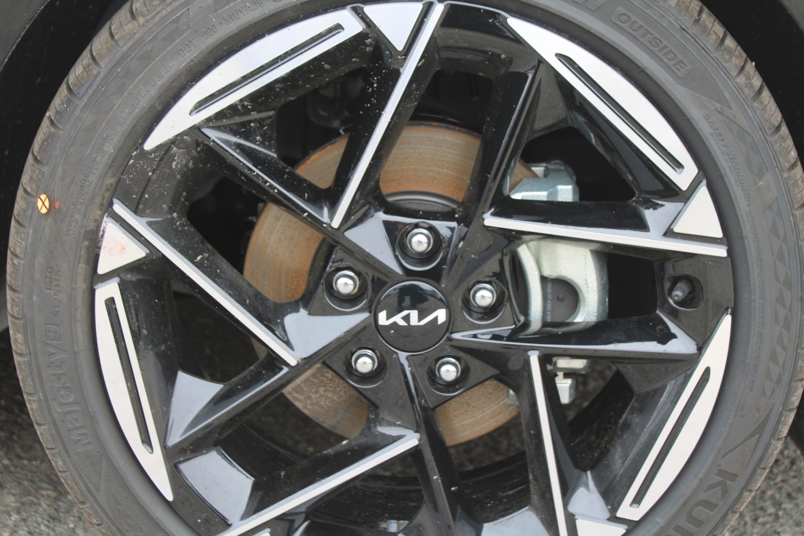 New 2026 Kia K4 GT-Line image 17