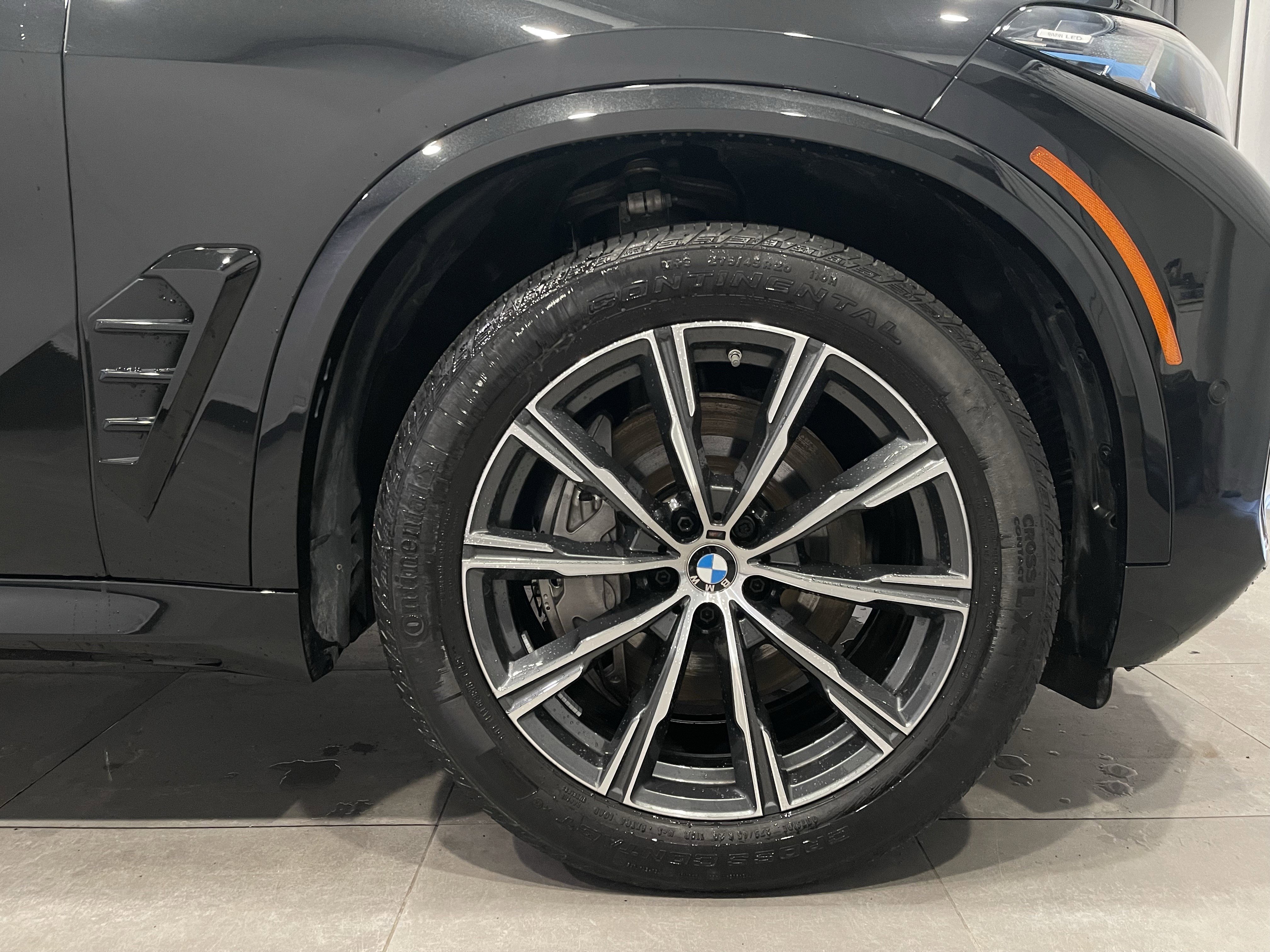 Used 2026 BMW X5 xDrive50e w/ M Sport Package image 10