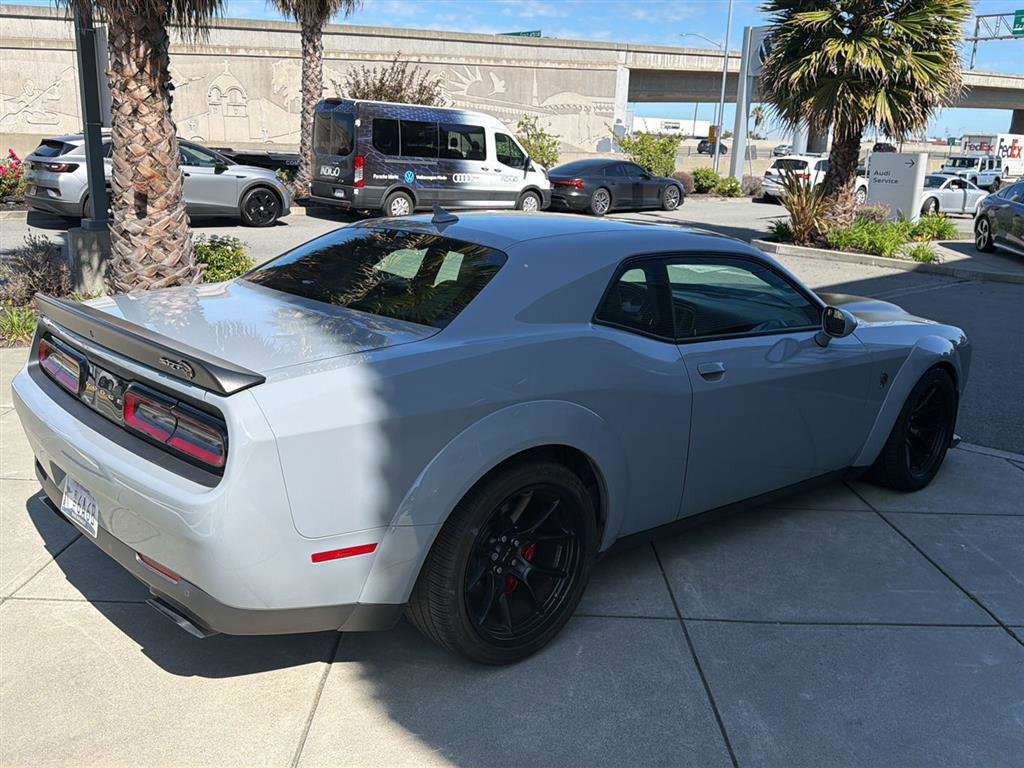 Used 2021 Dodge Challenger SRT Hellcat Redeye image 6