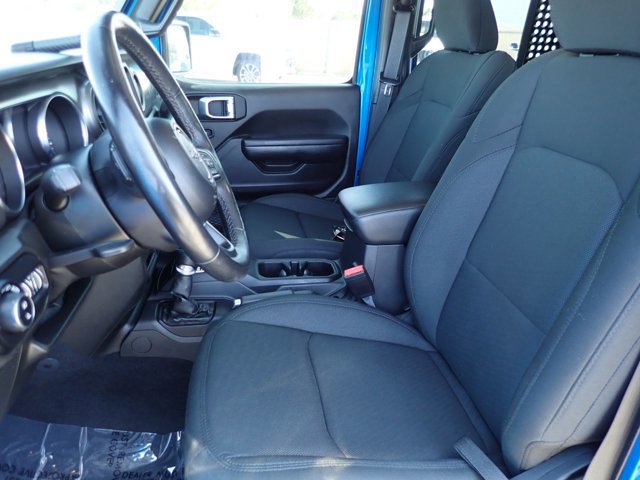 Used 2021 Jeep Gladiator Willys image 10