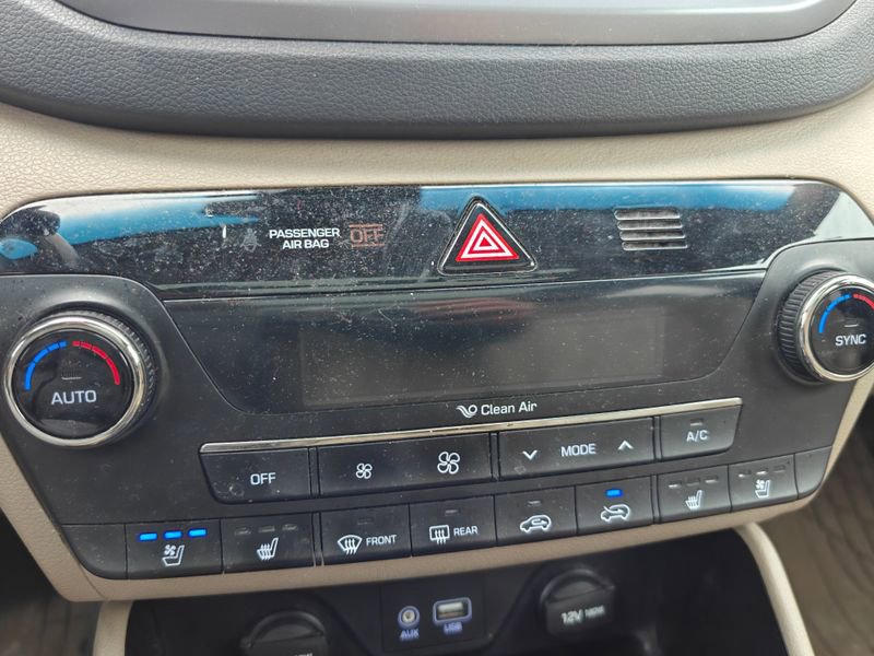 Used 2016 Hyundai Tucson Limited w/ Option Group 03 image 17