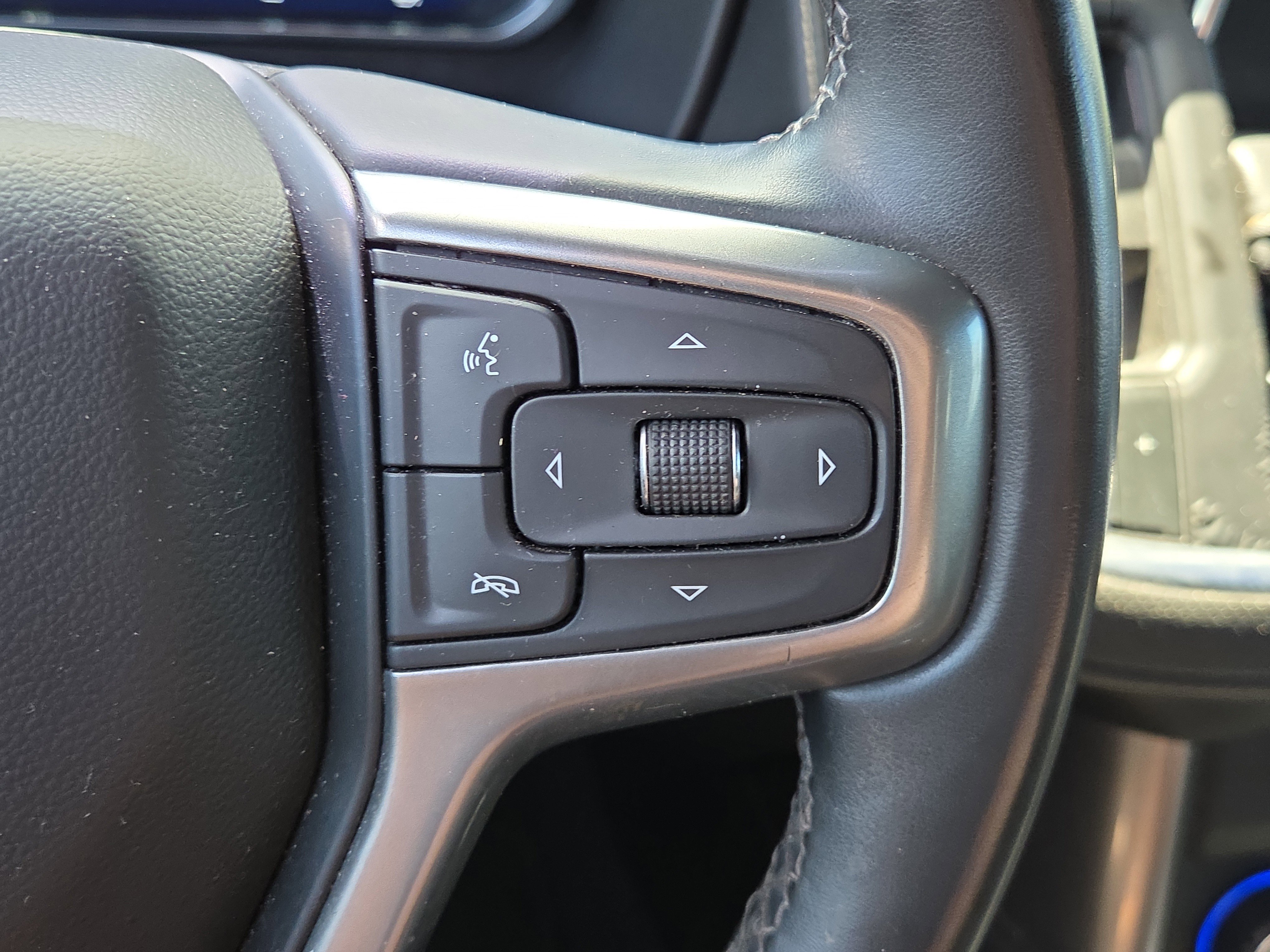 Used 2023 Chevrolet Tahoe Premier RWD image 22