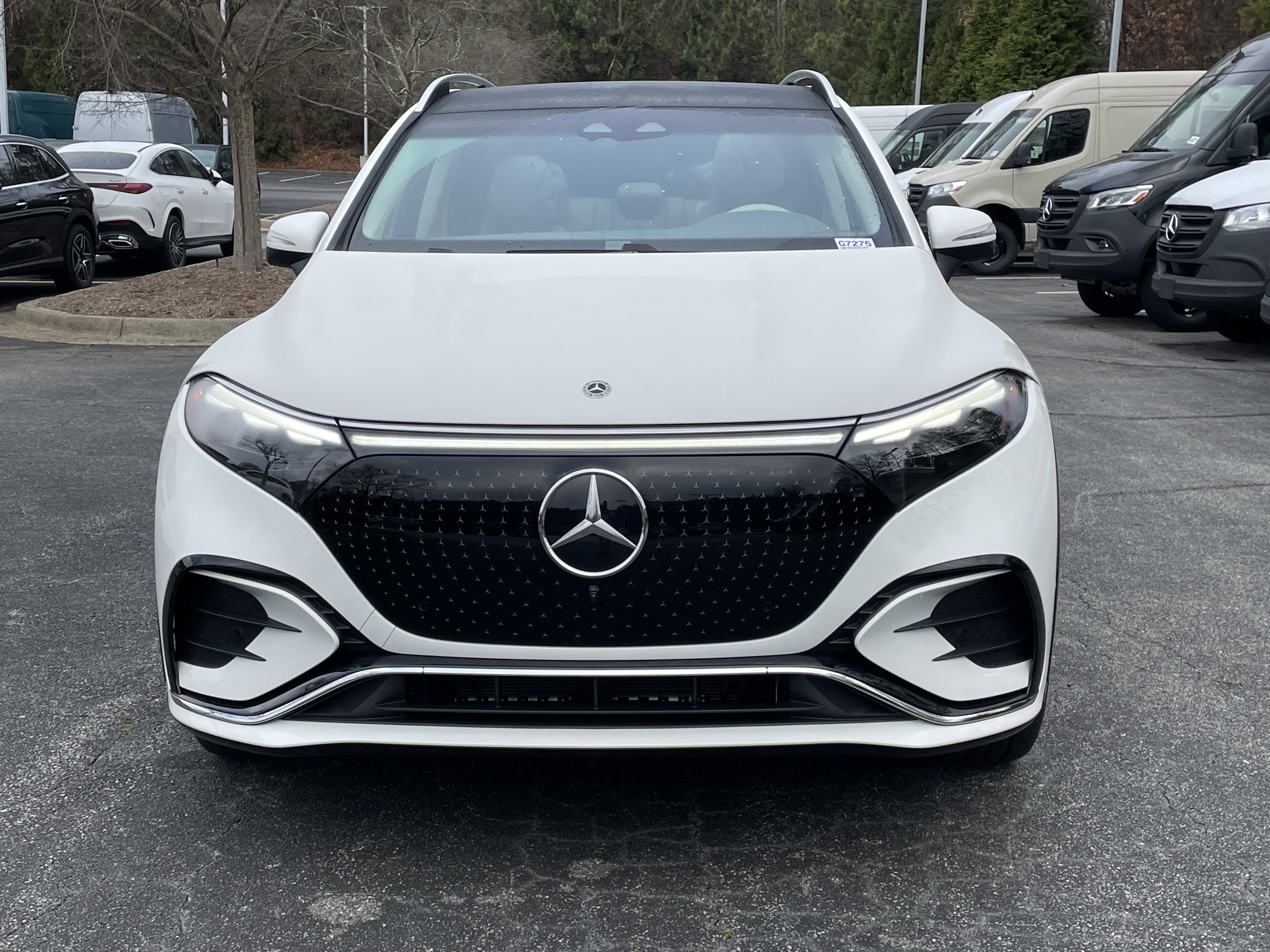 New 2026 Mercedes-Benz EQS 400 4MATIC SUV image 3