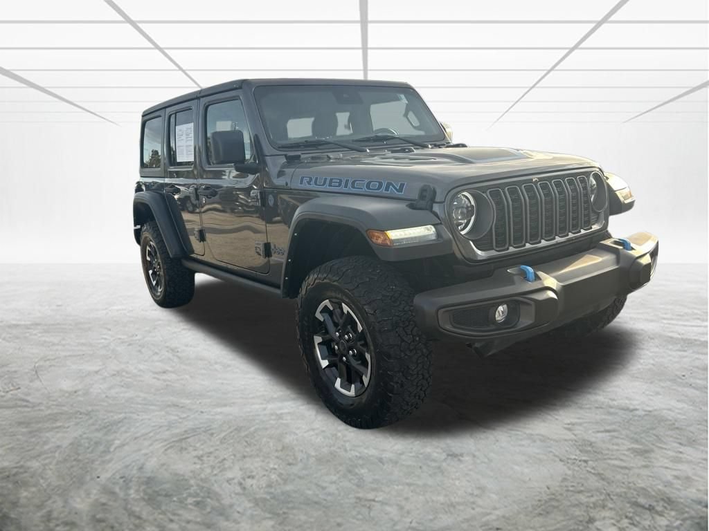 Used 2024 Jeep Wrangler Unlimited Rubicon 4xe AWD/4WD image 2
