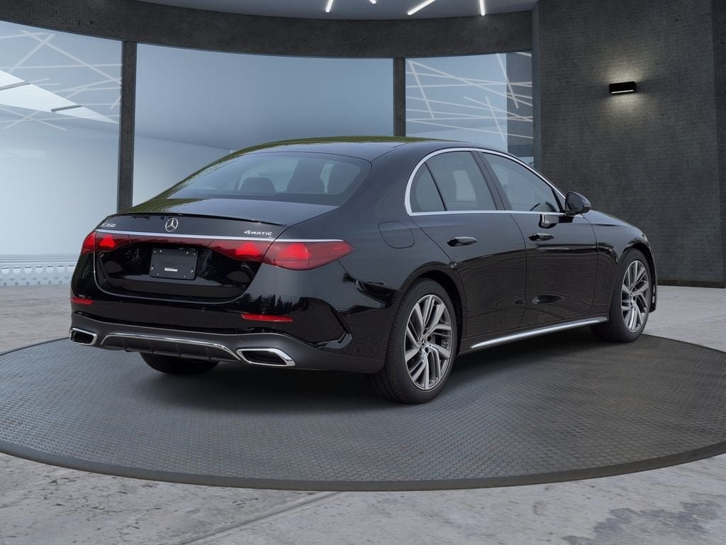 New 2025 Mercedes-Benz E 350 4MATIC Sedan image 4