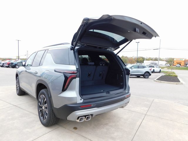 New 2026 Chevrolet Traverse LT w/ Sun and Wheel Package image 23