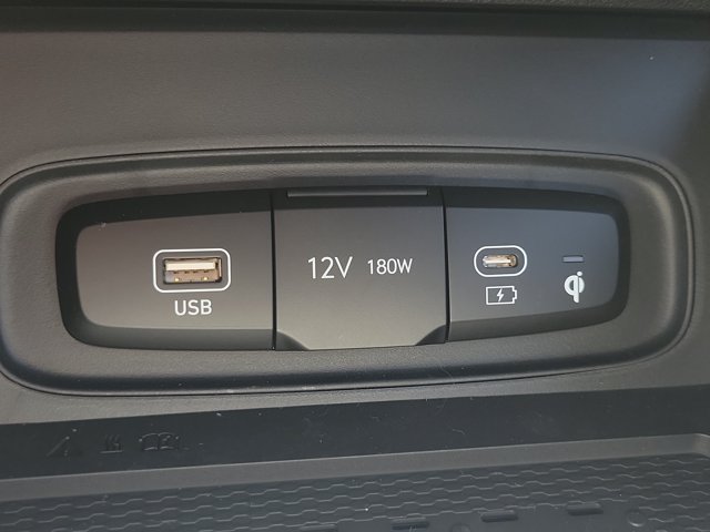 New 2026 Hyundai Venue SEL FWD image 26