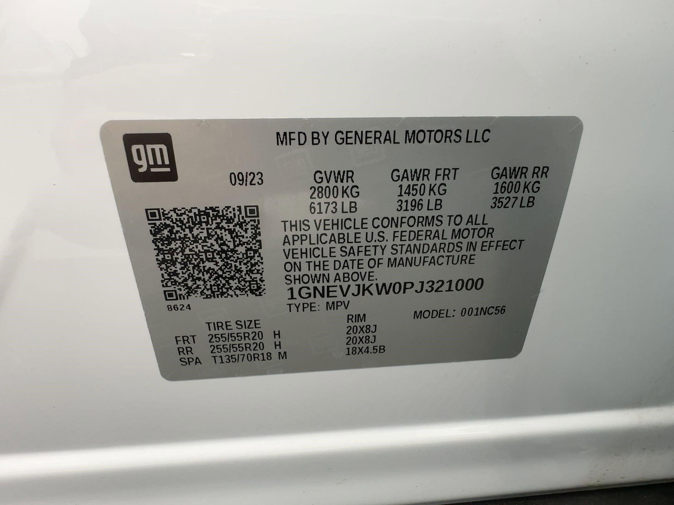 Certified 2023 Chevrolet Traverse RS w/ LPO, Floor Liner Package image 21