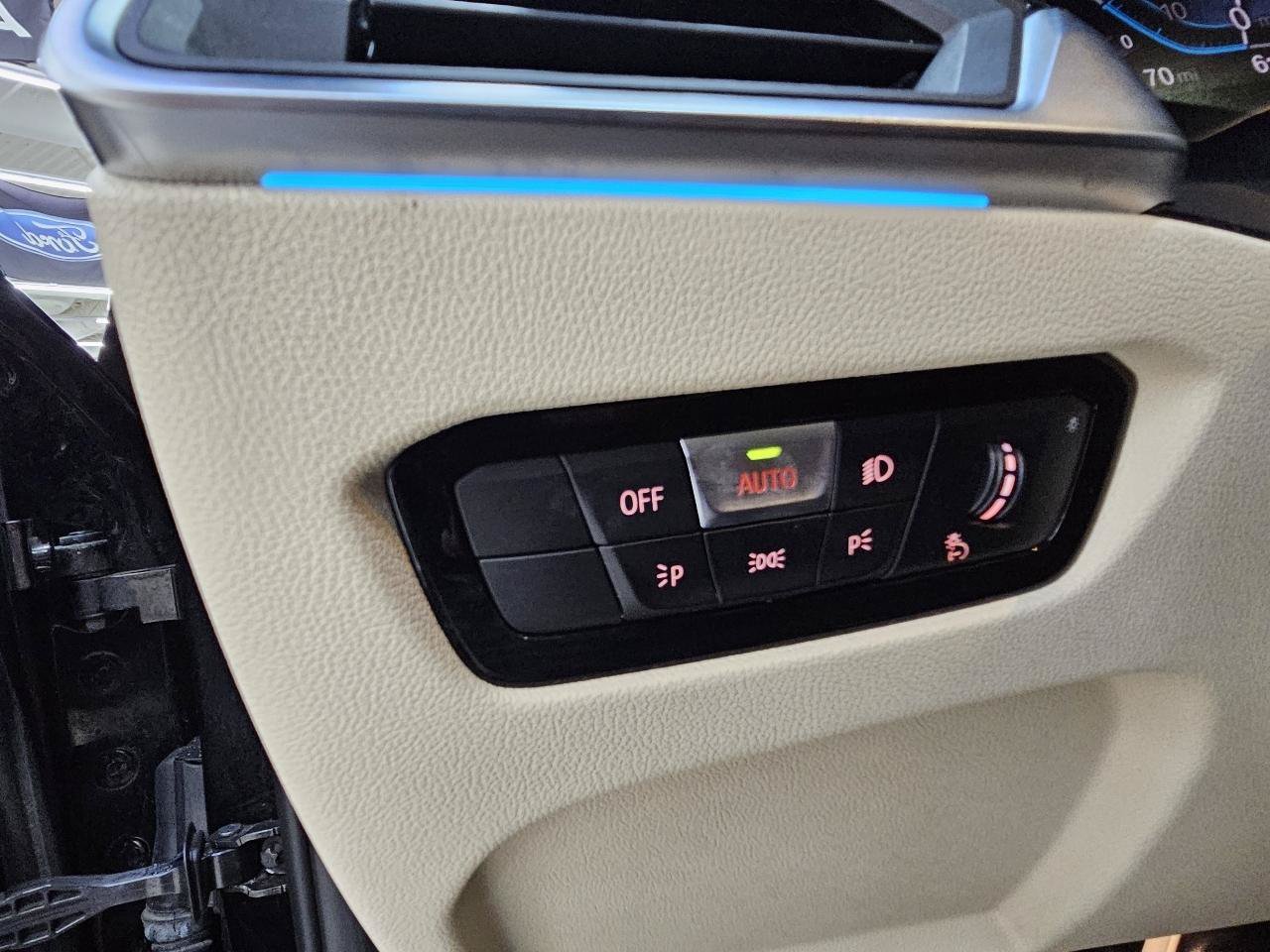 Used 2022 BMW 330e RWD image 37