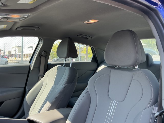 Used 2024 Hyundai Elantra SEL FWD image 12