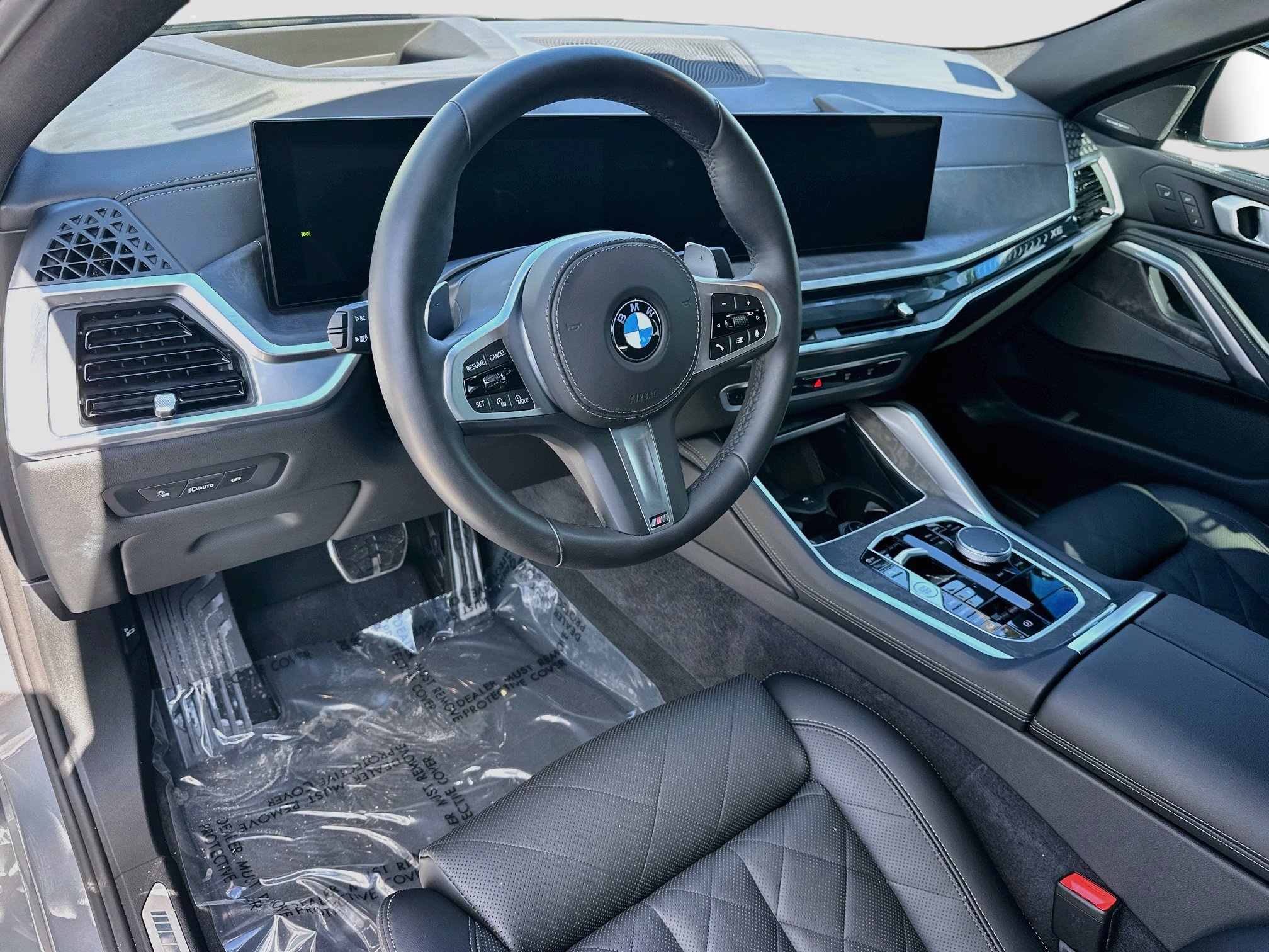 Used 2026 BMW X6 xDrive40i w/ Climate Comfort Package AWD/4WD image 9