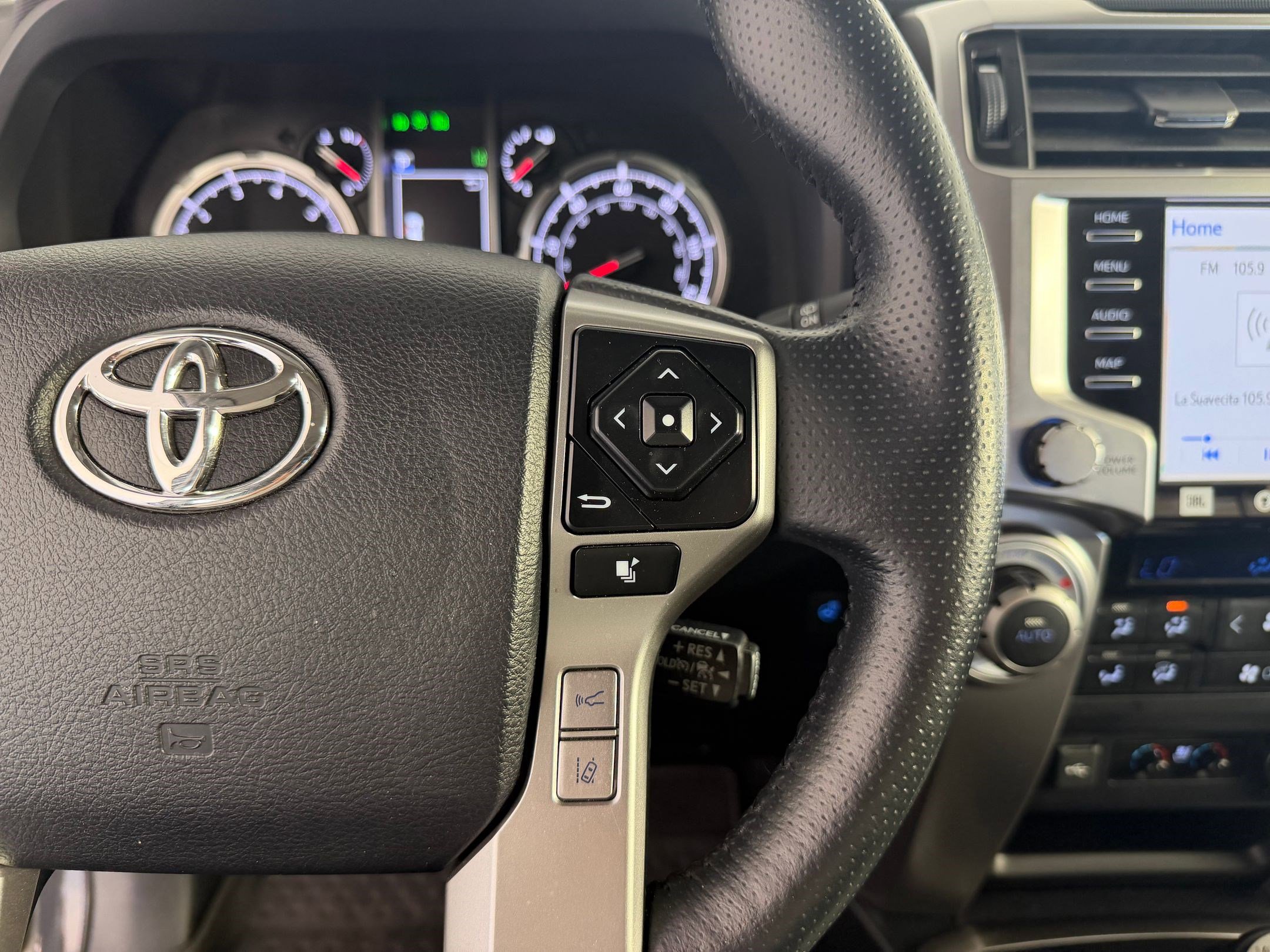 Used 2024 Toyota 4Runner Limited image 24