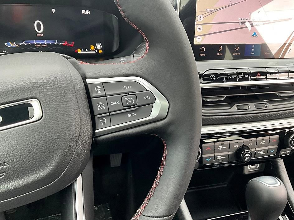 New 2026 Jeep Compass Trailhawk w/ Sun, Sound & Navigation Group image 30