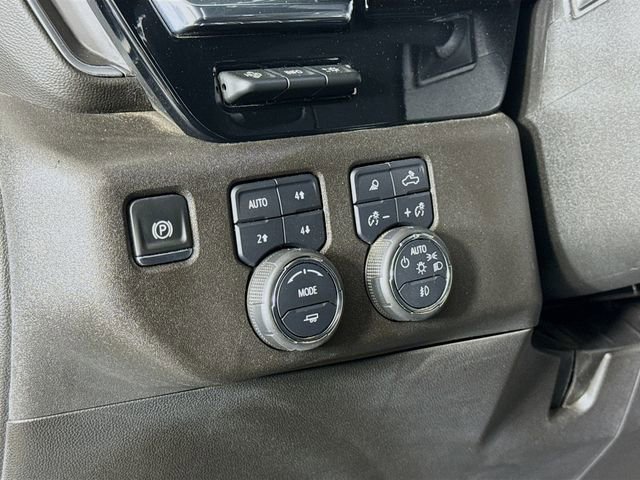 Used 2024 Chevrolet Silverado 3500 LTZ w/ LTZ Convenience Package image 12