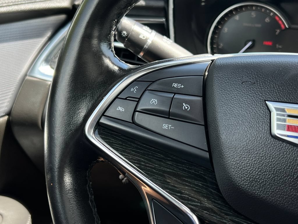 Used 2020 Cadillac XT5 Premium Luxury AWD/4WD image 30