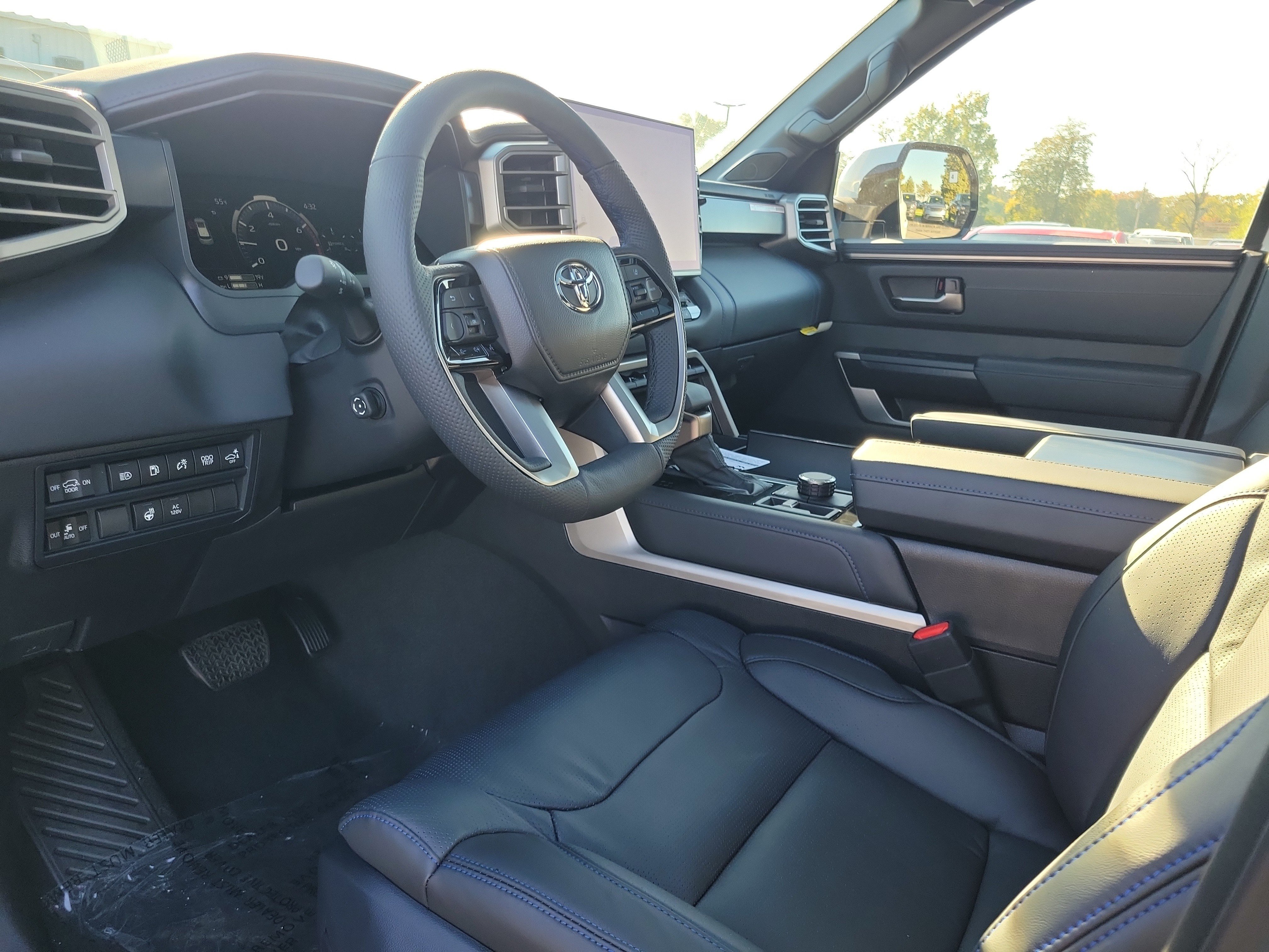 New 2026 Toyota Sequoia Platinum w/ Tow Technology Package AWD/4WD image 19