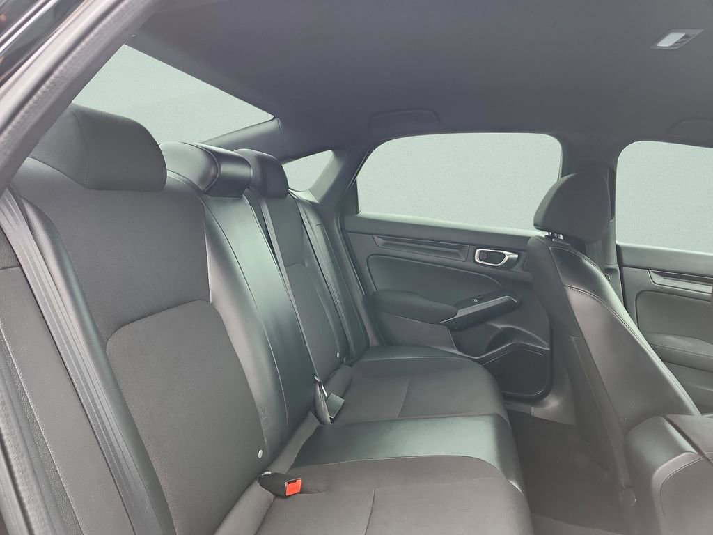 Used 2023 Honda Civic Sport image 31
