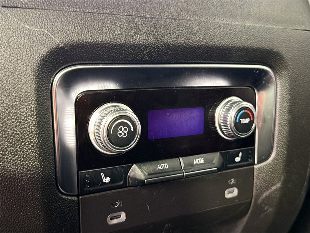 Used 2024 GMC Yukon Denali image 24