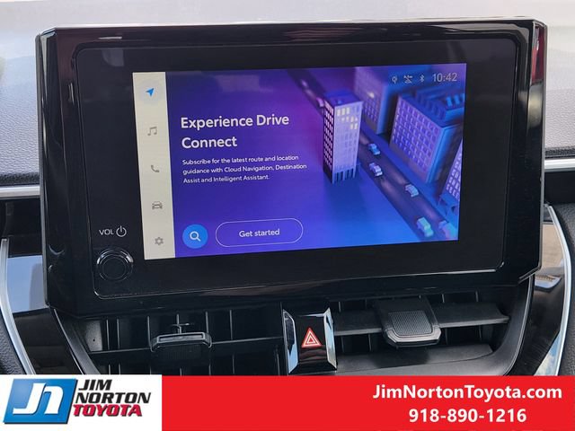 Used 2024 Toyota Corolla Cross LE FWD image 17