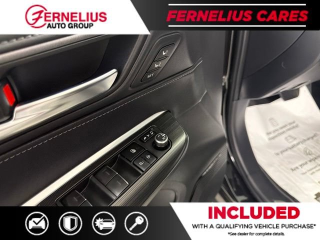 Used 2023 Toyota Venza Nightshade AWD/4WD image 31