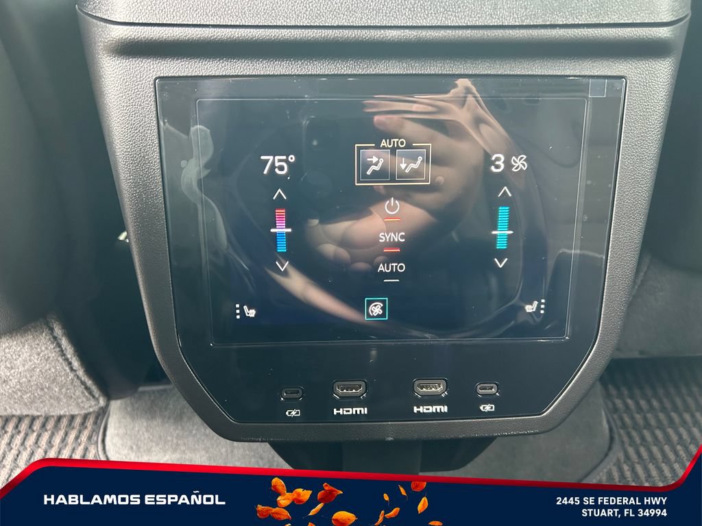 New 2026 GMC Yukon XL Denali Ultimate AWD/4WD image 28