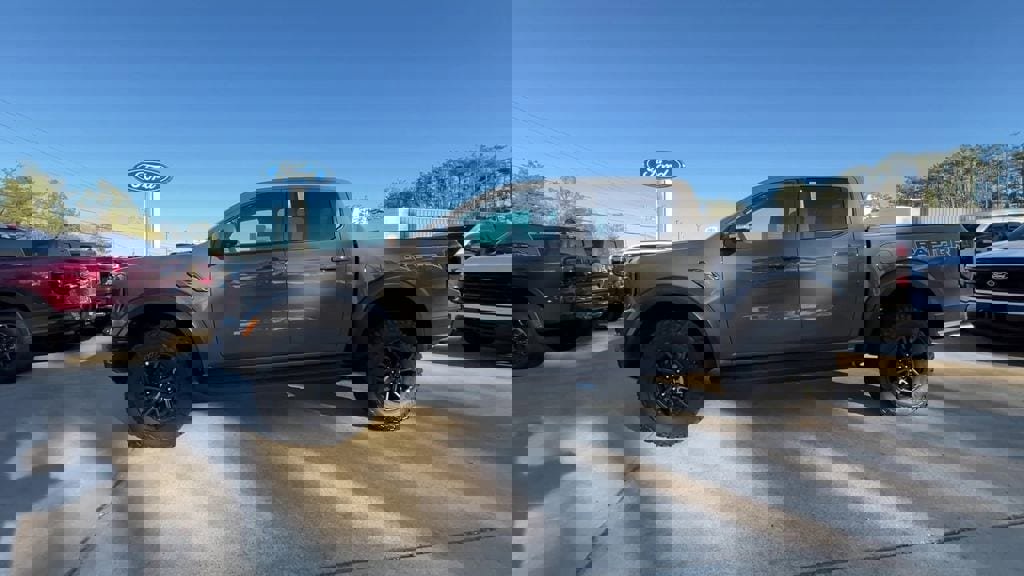 New 2025 Ford Ranger Raptor image 3