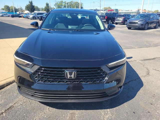 New 2026 Honda Accord SE image 2