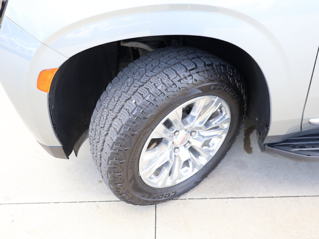 Certified 2024 GMC Yukon XL Denali AWD/4WD image 48