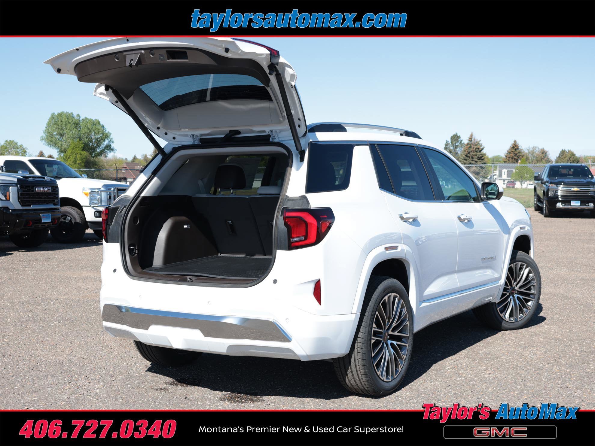 New 2026 GMC Terrain Denali w/ LPO, Floor Liner Package AWD/4WD image 40