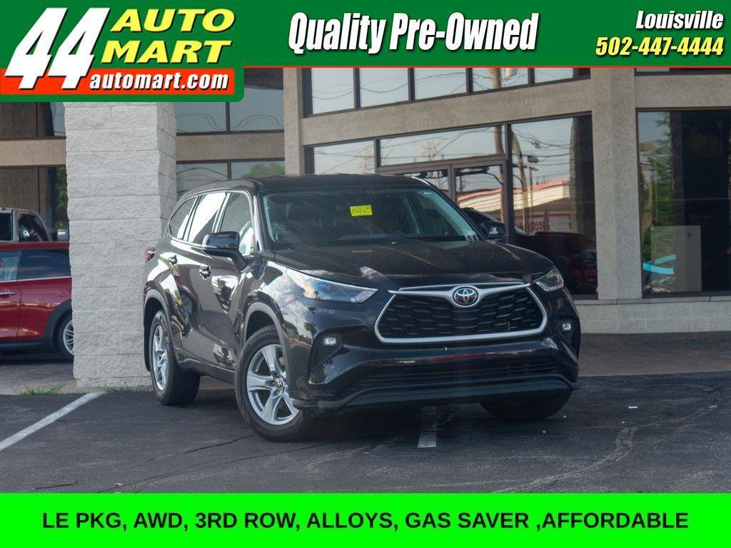 Used 2022 Toyota Highlander LE