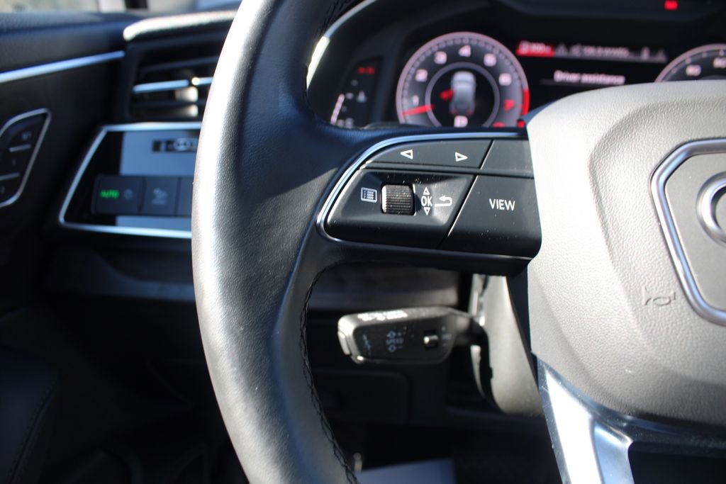 Used 2023 Audi Q7 3.0T Premium Plus image 19