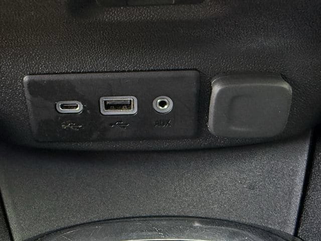 Used 2025 Chevrolet Malibu LT FWD image 22