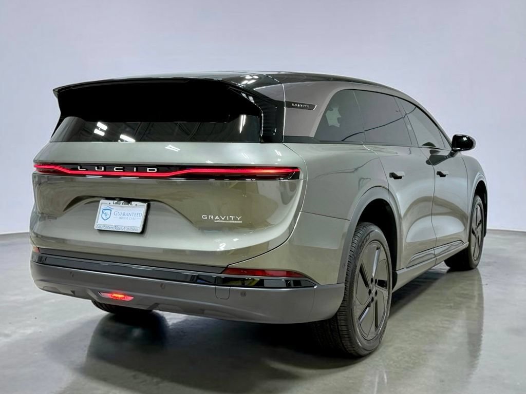 Used 2026 Lucid Gravity Grand Touring AWD/4WD image 23