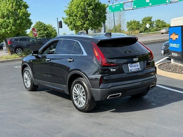 Used 2024 Cadillac XT4 Premium Luxury FWD image 3