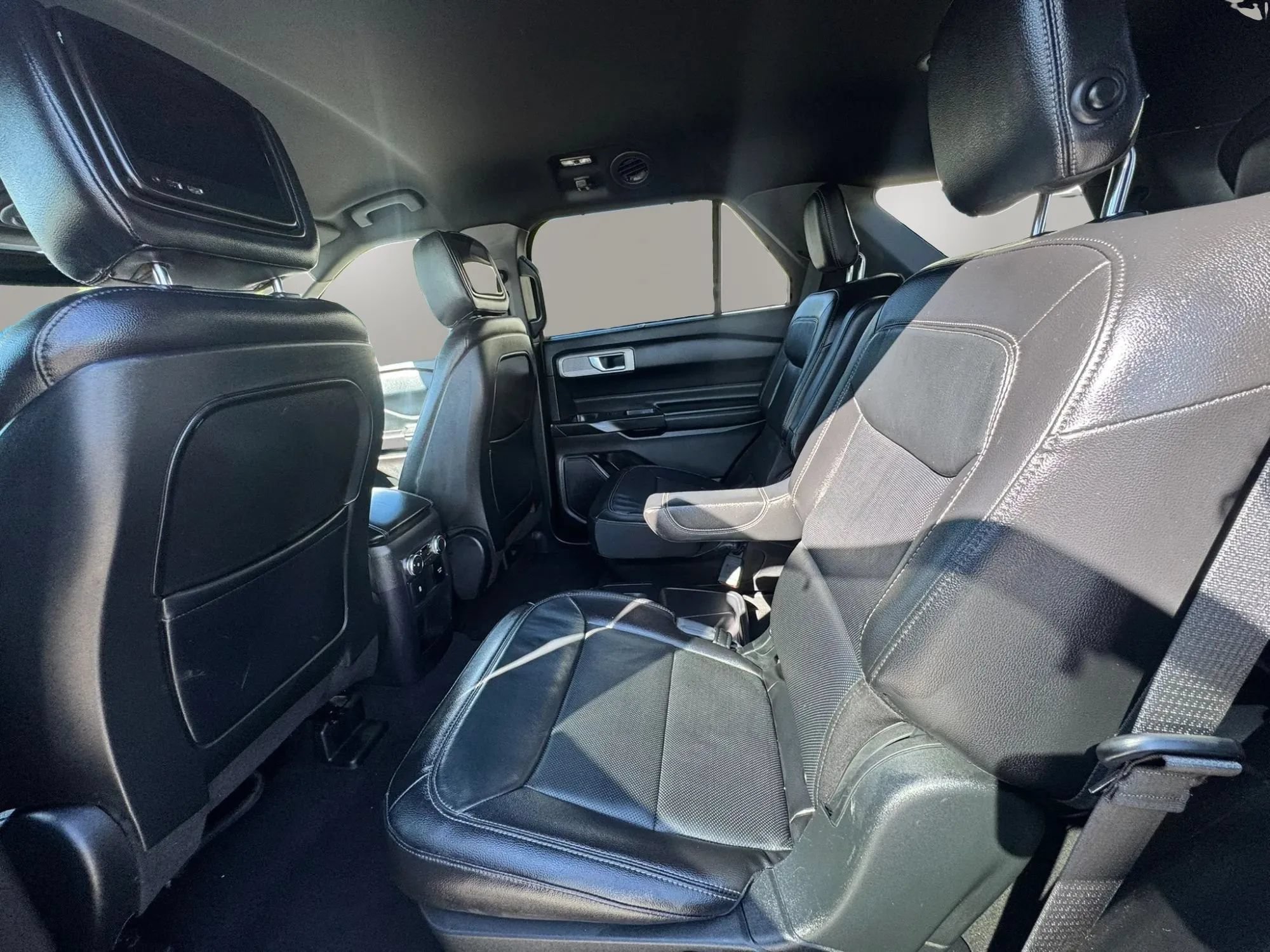 Used 2020 Ford Explorer Limited RWD image 15