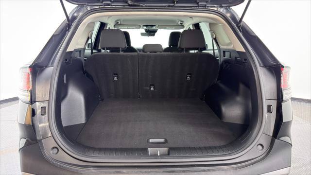 Used 2025 Kia Sportage LX FWD image 18