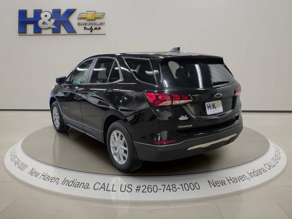 Used 2024 Chevrolet Equinox LT AWD/4WD image 4