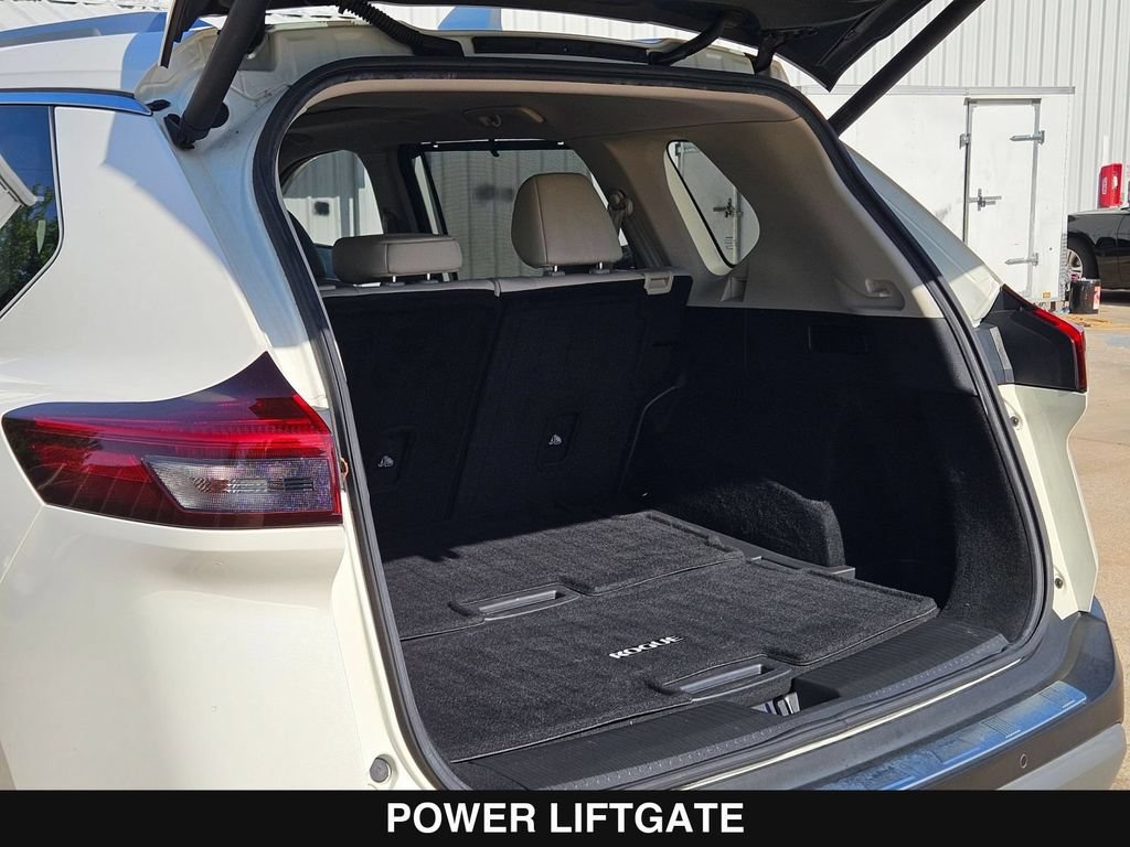 Used 2021 Nissan Rogue SL FWD image 36