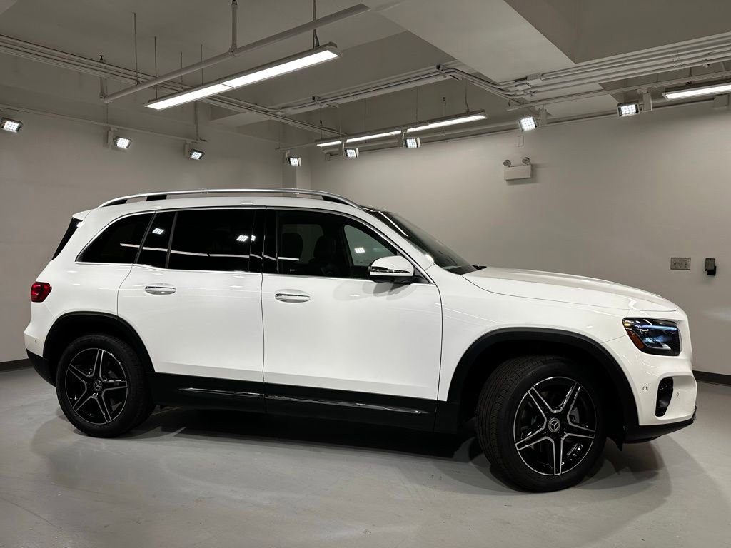 New 2026 Mercedes-Benz GLB 250 4MATIC image 14