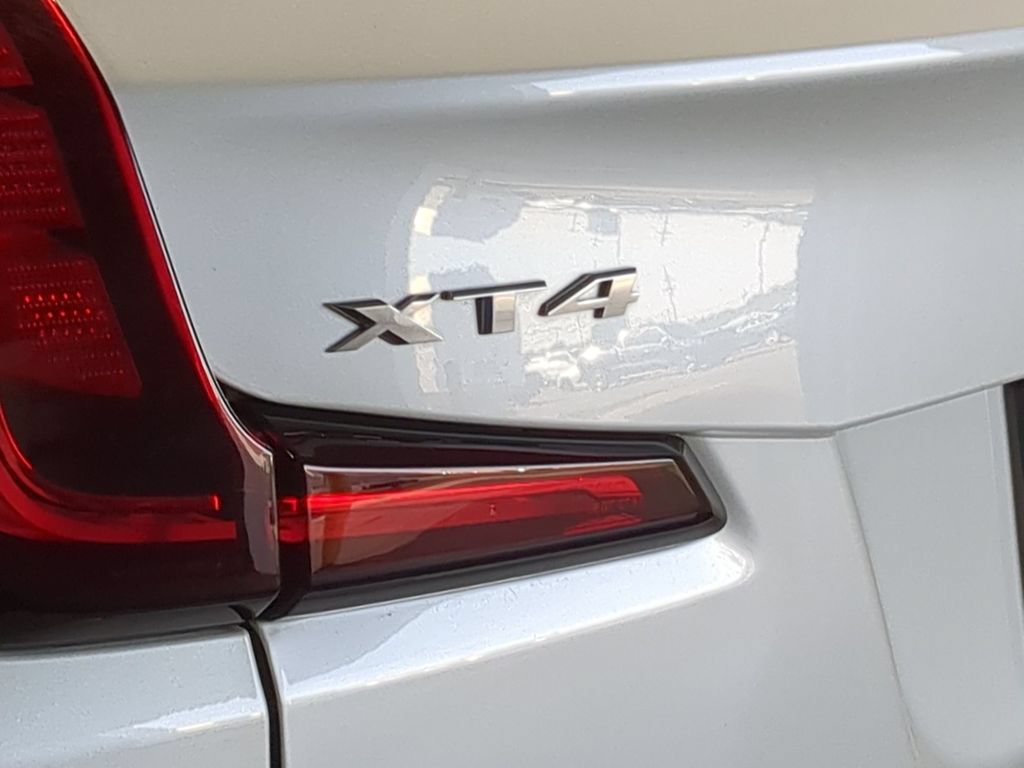 Used 2024 Cadillac XT4 Premium Luxury AWD/4WD image 13