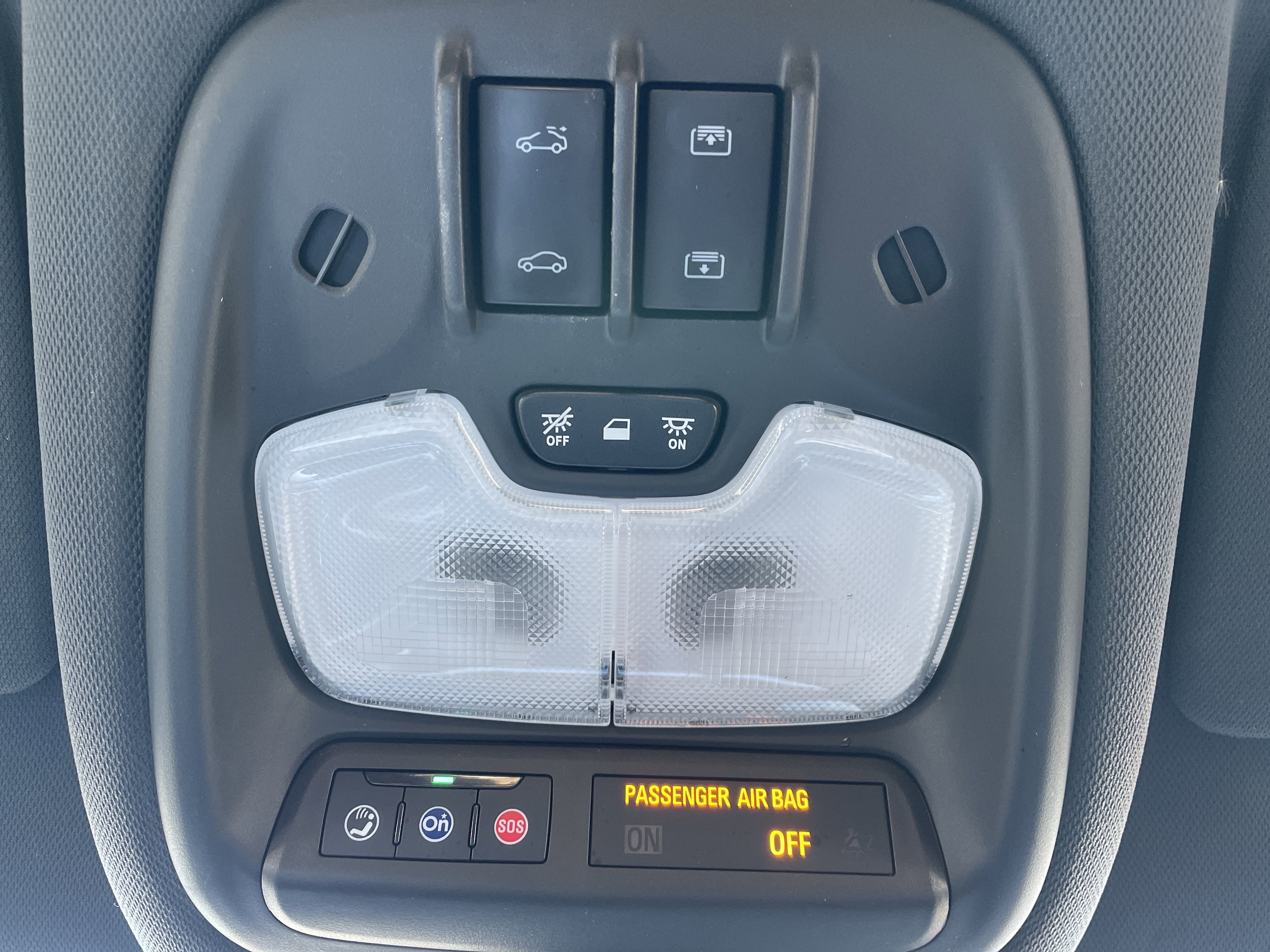 Used 2022 Chevrolet TrailBlazer ACTIV w/ Sun and Liftgate Package image 16